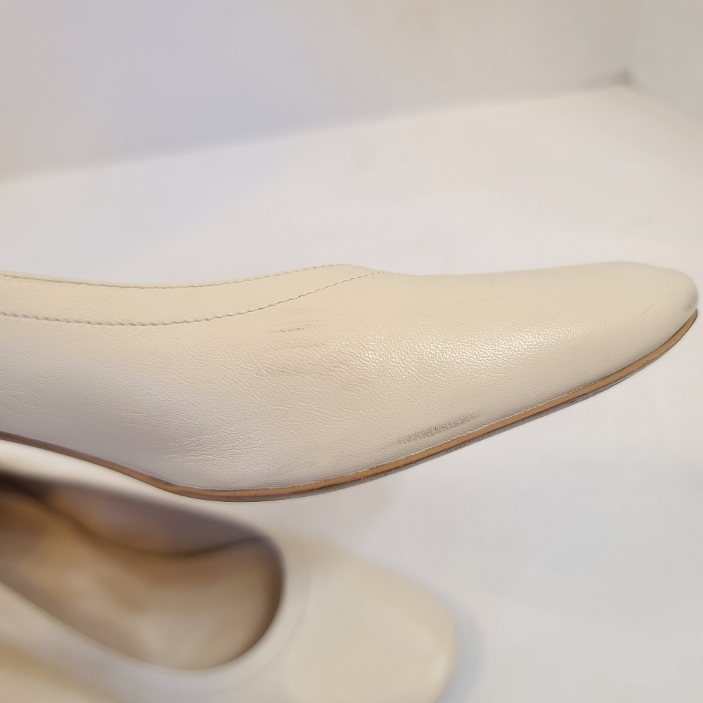 Everlane Off-White Leather Block Heel Pumps - Picture 10 of 16